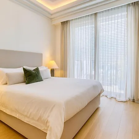 דירה New Luxury Spacious Apartment, Centrally Located