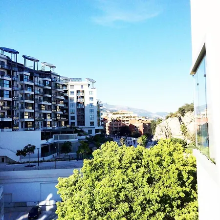 Appartement New Luxury Spacious Apartment, Centrally Located